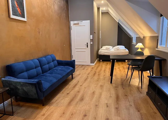 Leipzig-Suites- 3 Zimmer Apartment-Familien Luxus Apartment mit Balkon